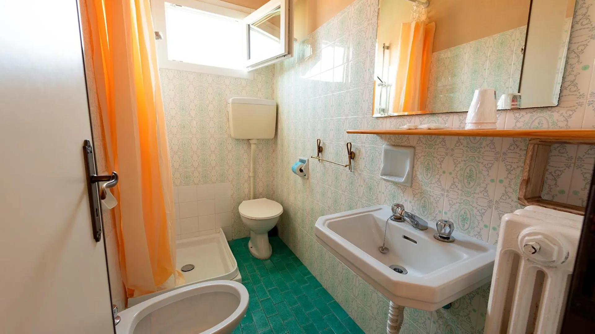 La Villa Cervia 2*,  Italy