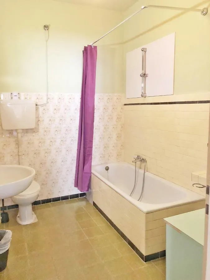 La Villa Cervia Guest house