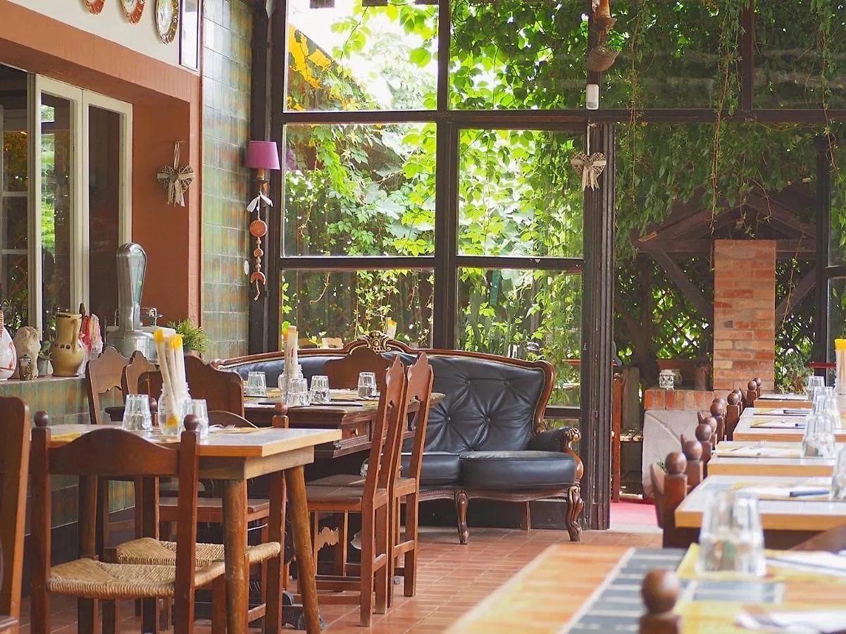 La Villa Червия Италия