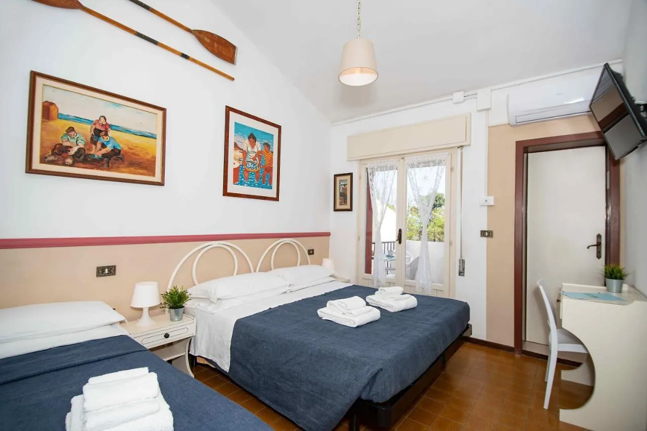 ** Πανσιόν La Villa Τσέρβια Ιταλία